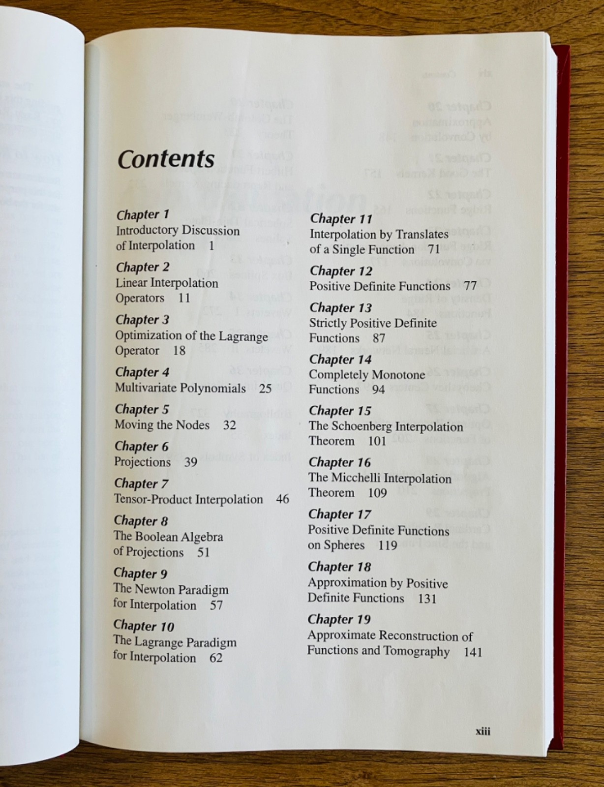 Brooks/Cole Ser. in Adv Math: Course in Approximation Theory by Cheney & Light
