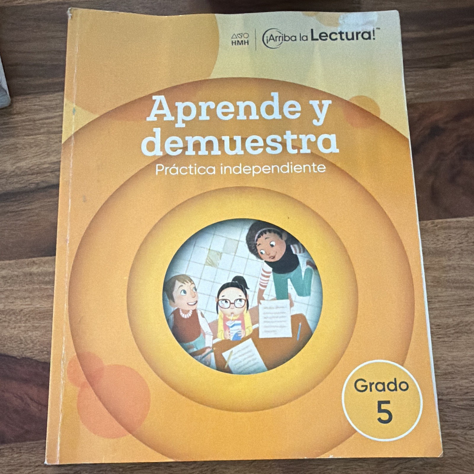 Houghton Mifflin Harcourt ¡Arriba la Lectura! Aprende y demuestra Gr 5 WB