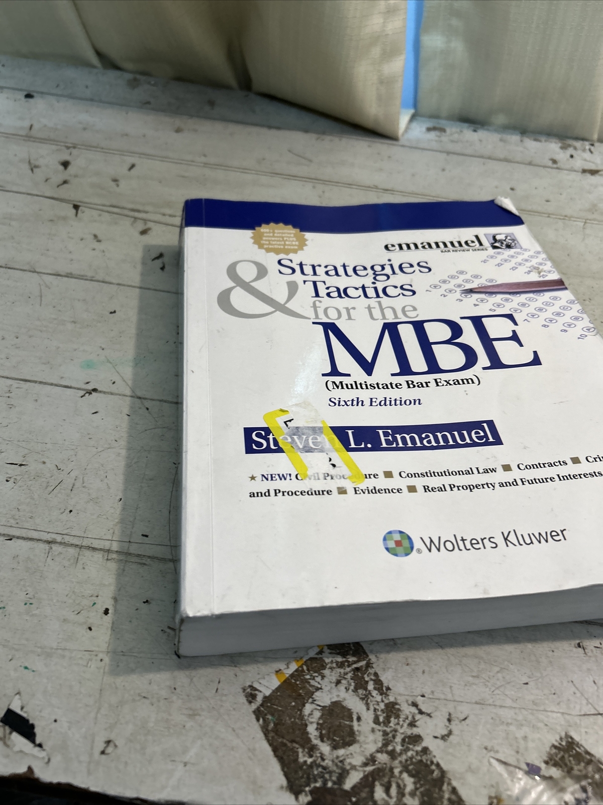 Strategies & Tactics for the MBE (Emanuel Bar Review) [Paperback] Steven L. Ema